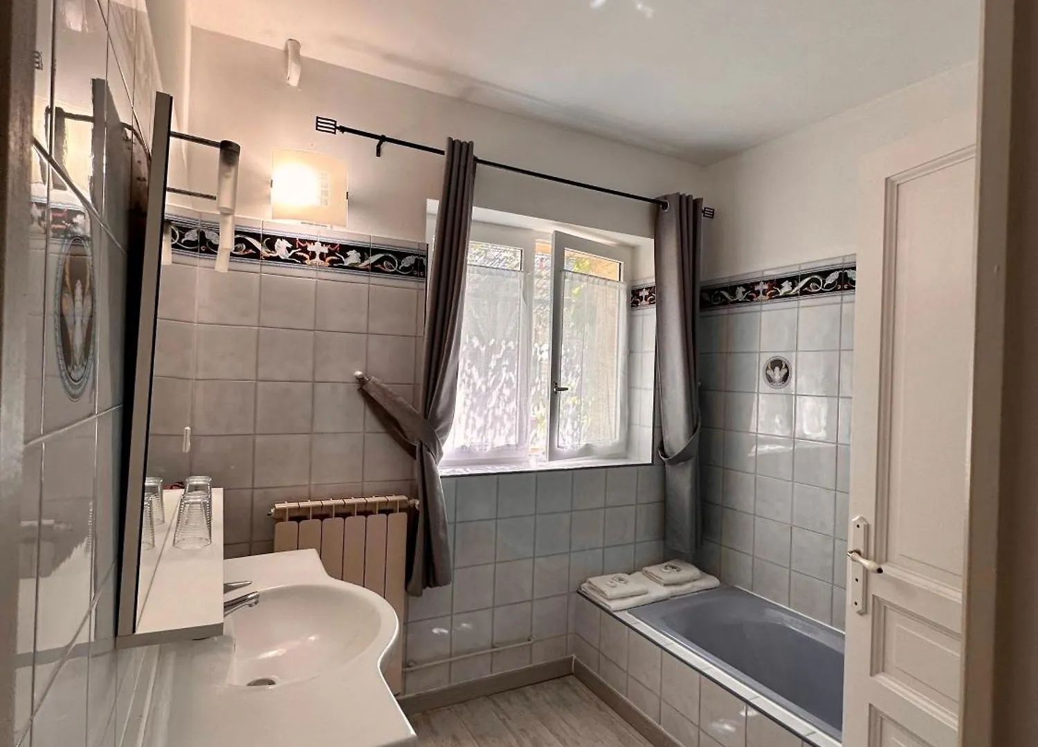 Couette-café Moulin d'Antelon B&B Crillon-le-Brave France